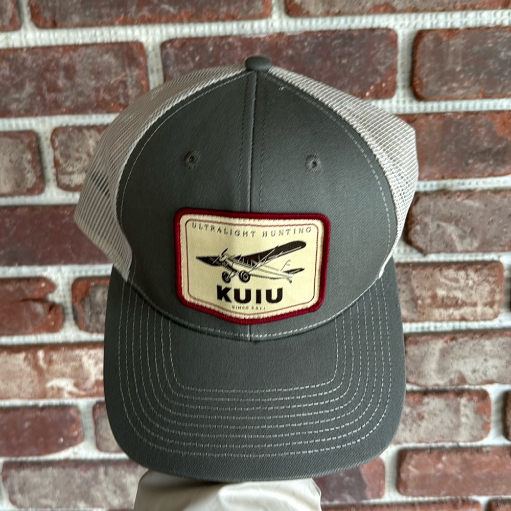 Brand new KUIU crop plane hat